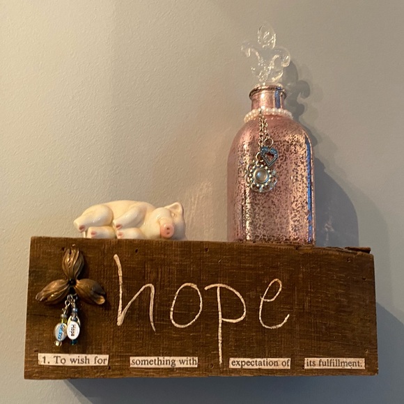 4 Custom Made Wood Shelf Blocks - Picture 3 of 4